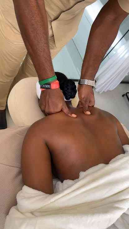 Glovic mobile massage premium service